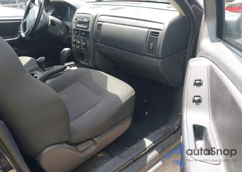 2004 Jeep Grand Cherokee Laredo z USA, uszkodzony, nr VIN 1J4GW48N44C378826